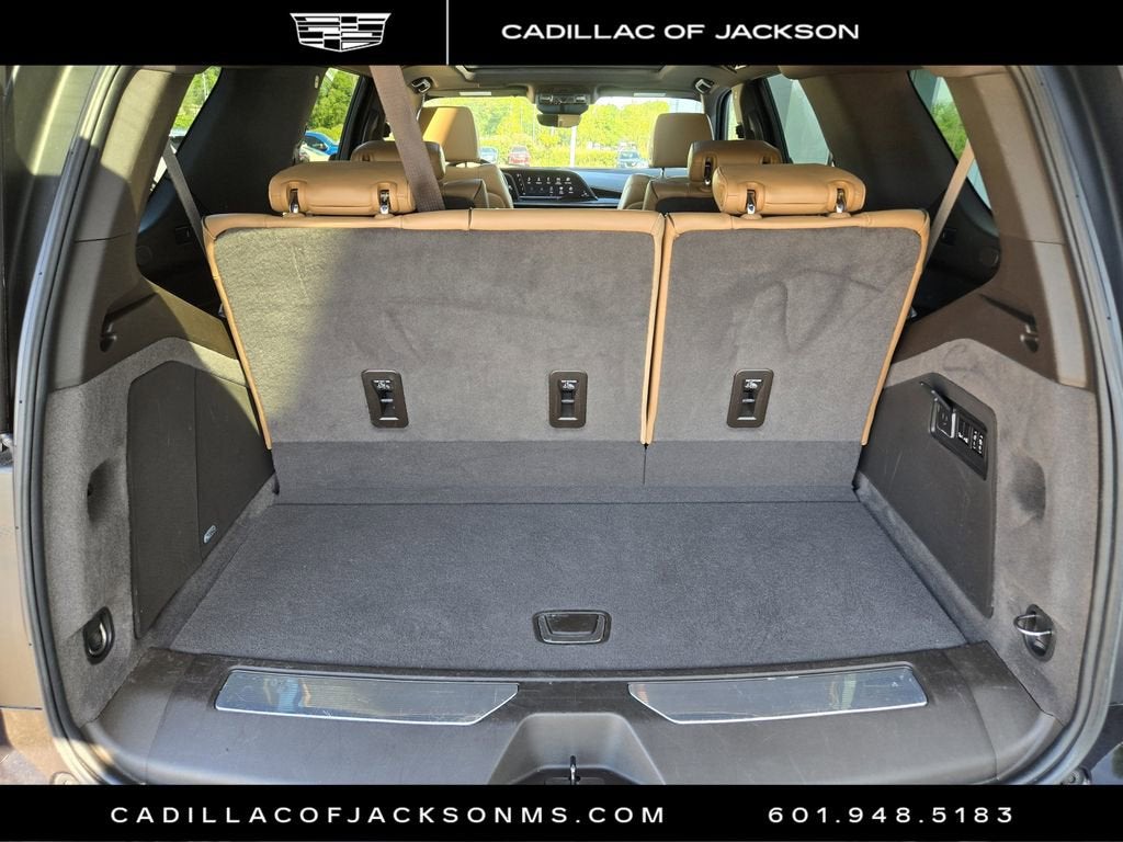 2023 Cadillac Escalade Premium Luxury