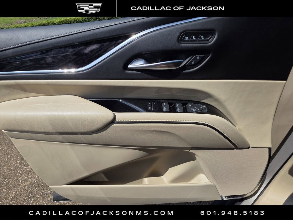 2021 Cadillac Escalade Premium Luxury