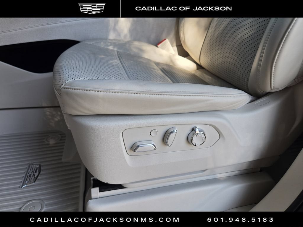 2022 Cadillac Escalade Premium Luxury Platinum