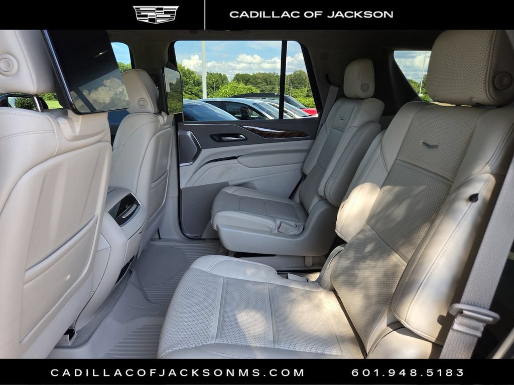 2022 Cadillac Escalade Premium Luxury Platinum