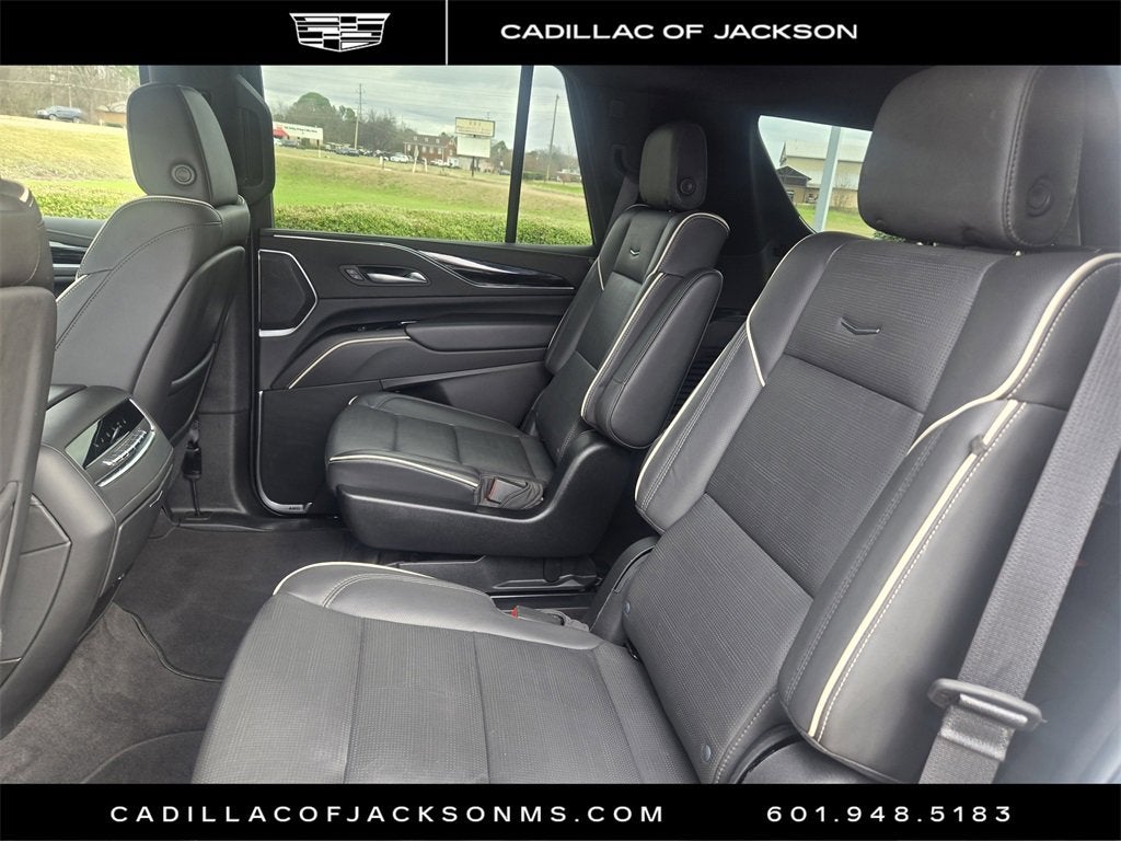 2024 Cadillac Escalade Sport