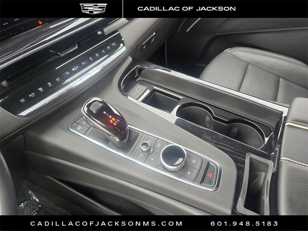 2024 Cadillac Escalade Sport