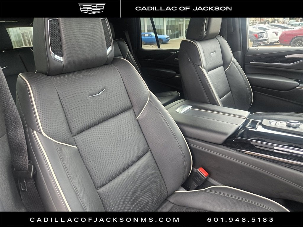 2024 Cadillac Escalade Sport