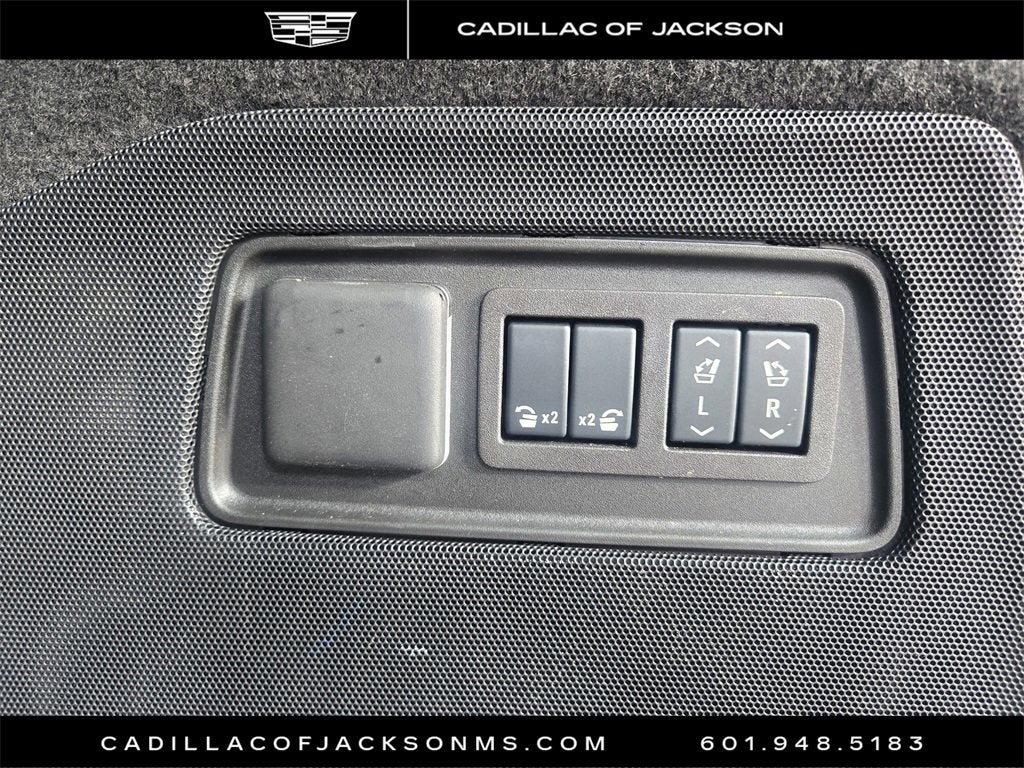 2024 Cadillac Escalade Sport