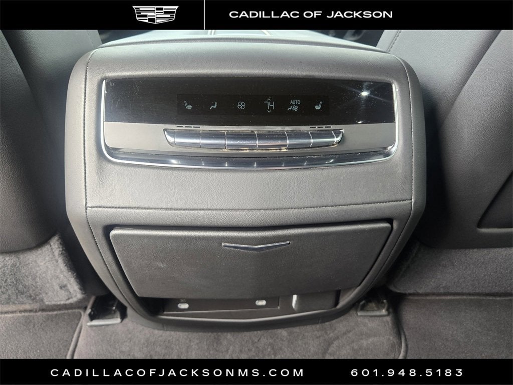 2024 Cadillac Escalade Sport