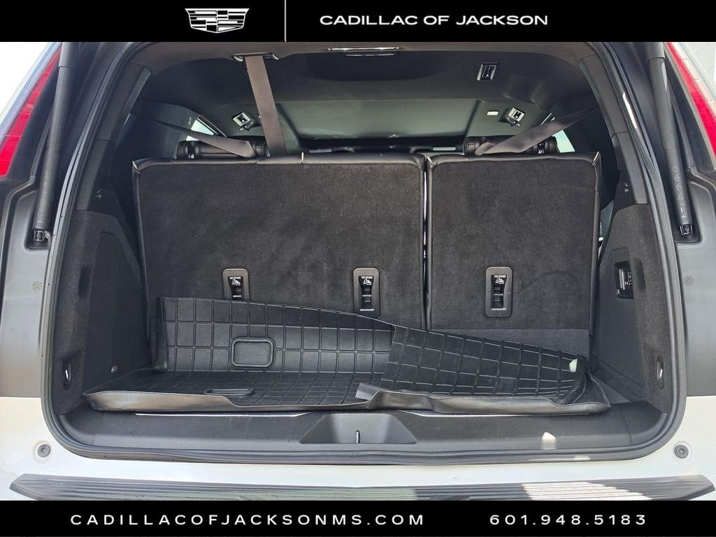 2023 Cadillac Escalade Sport