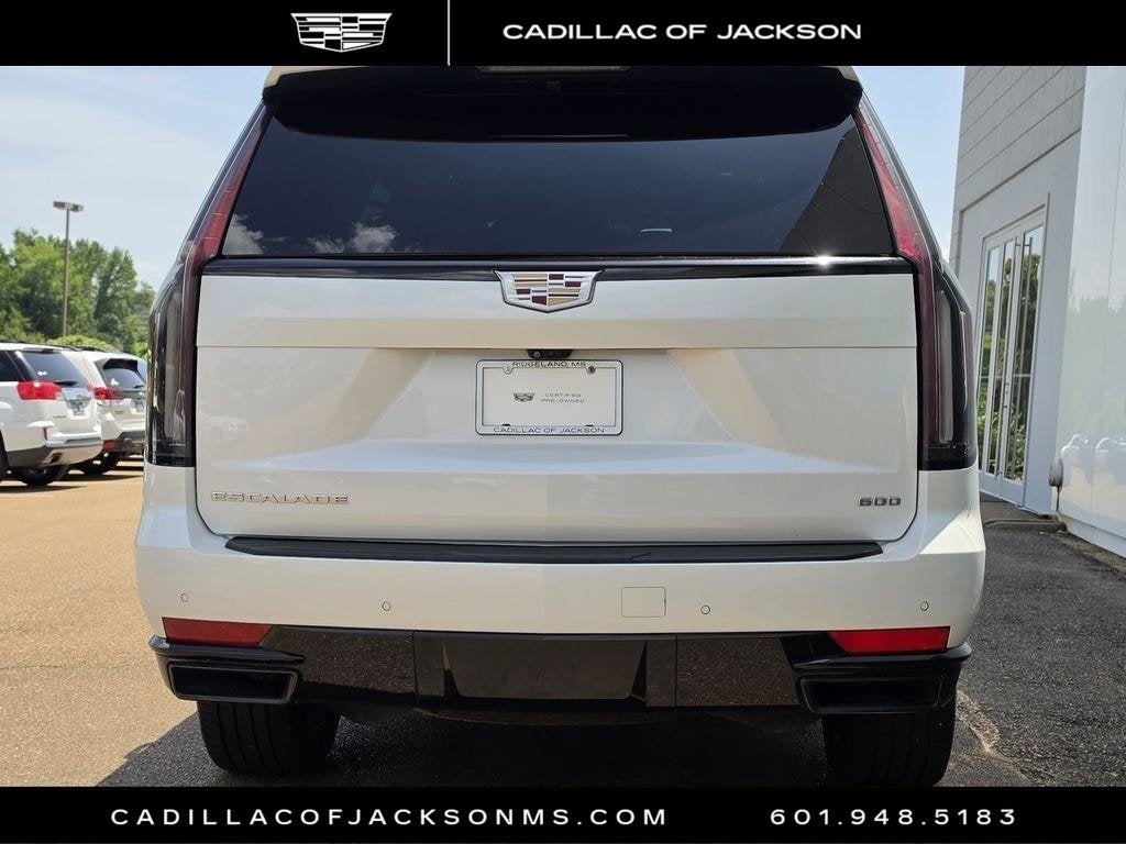 2023 Cadillac Escalade Sport