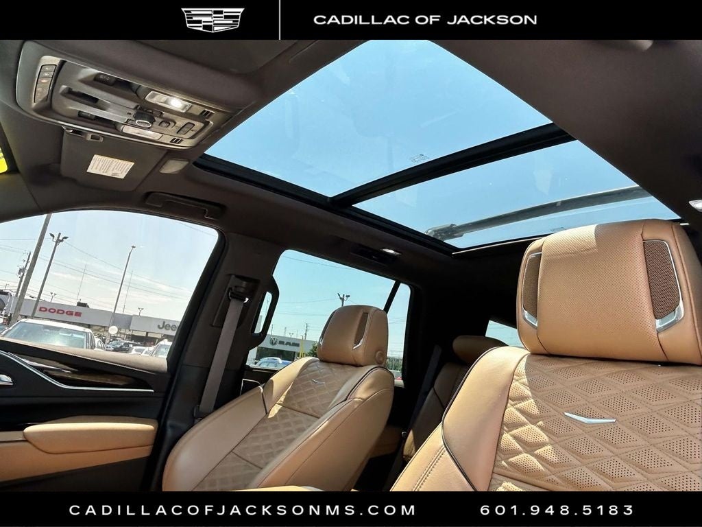 2022 Cadillac Escalade Sport