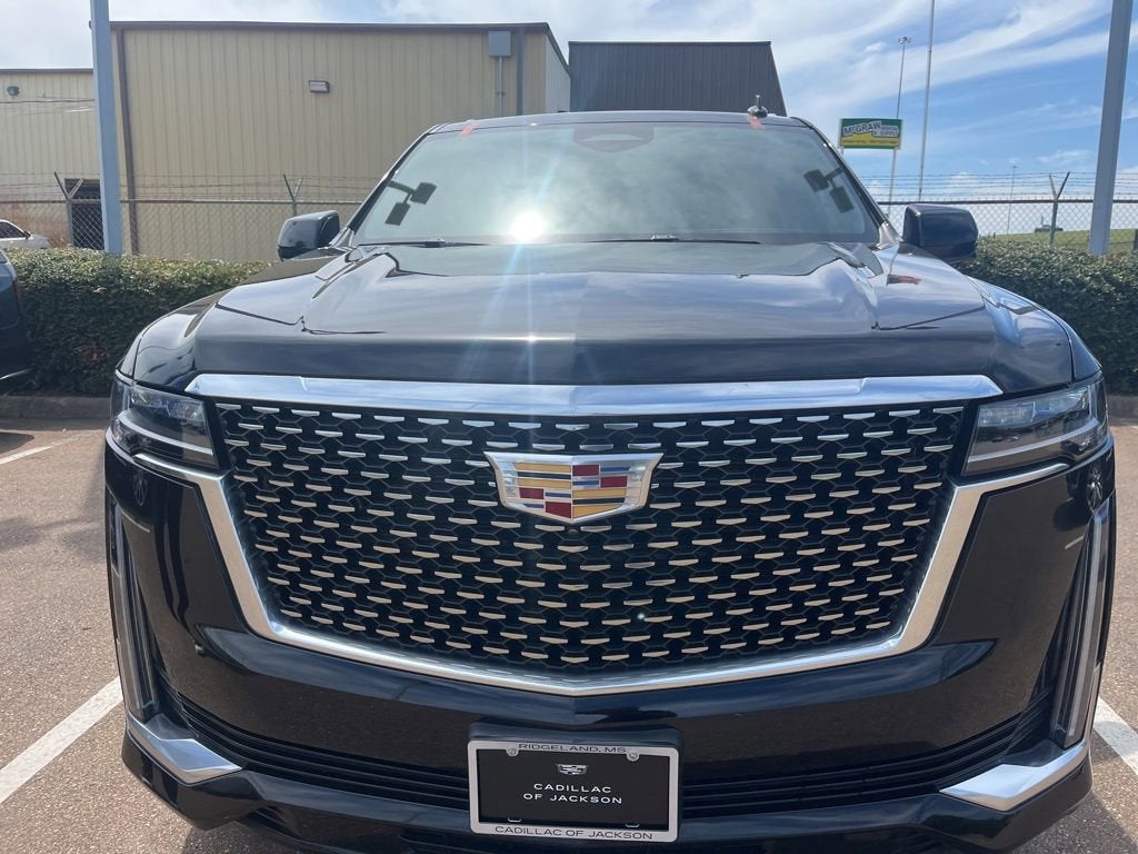 2024 Cadillac Escalade ESV Luxury