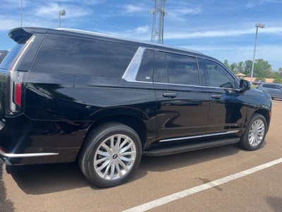 2024 Cadillac Escalade ESV Luxury