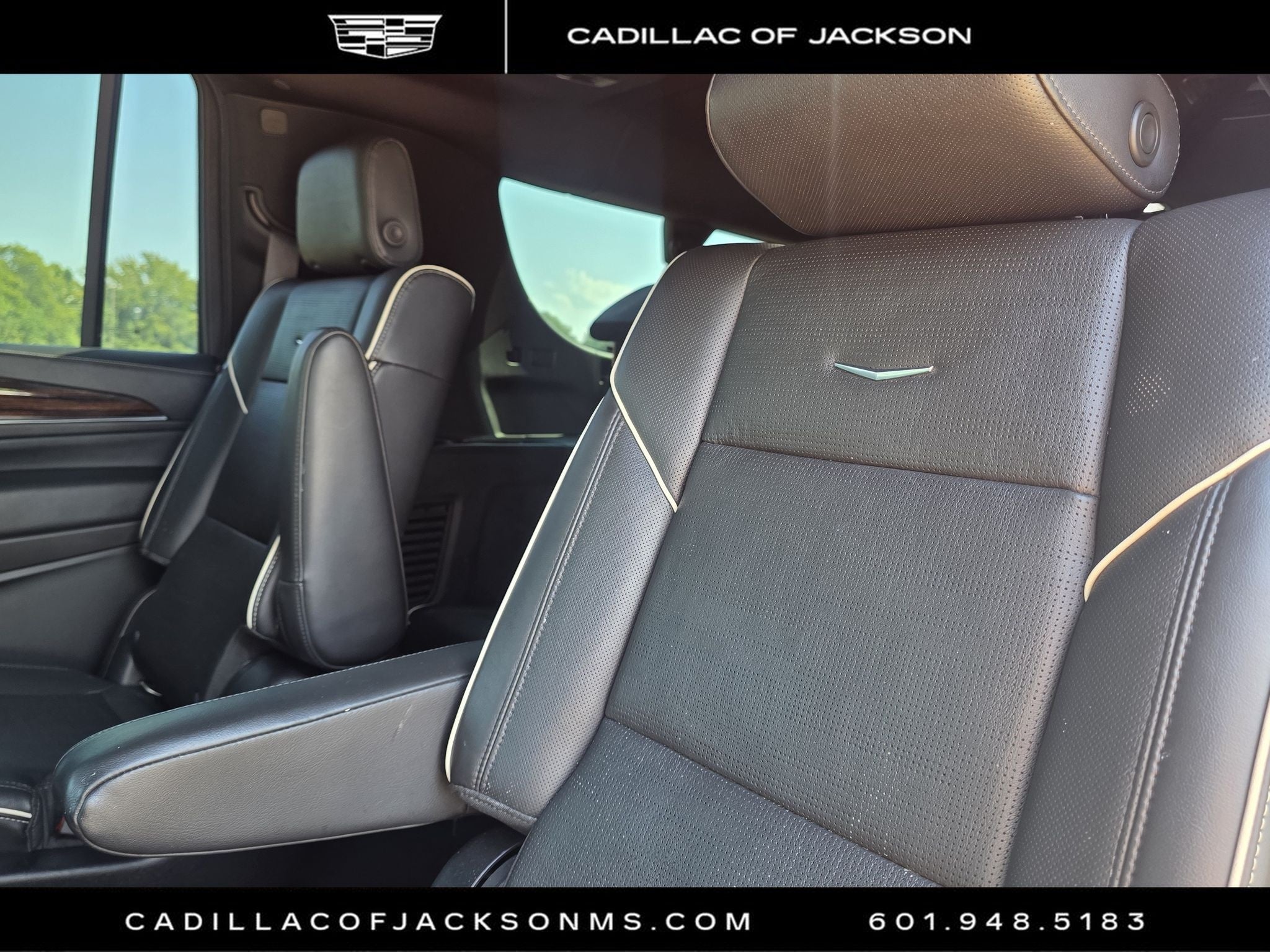 2021 Cadillac Escalade ESV Premium Luxury