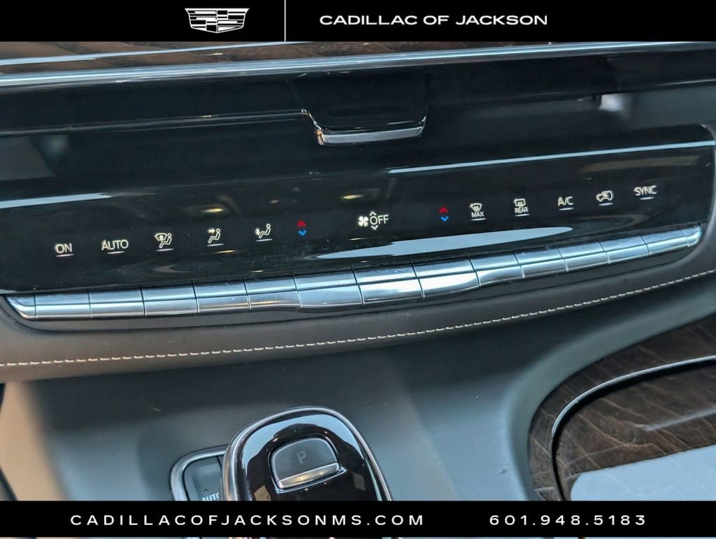 2022 Cadillac Escalade ESV Premium Luxury Platinum