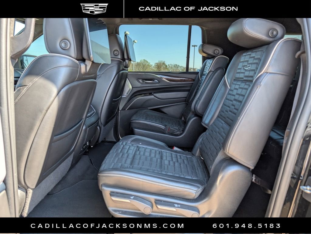 2022 Cadillac Escalade ESV Premium Luxury Platinum