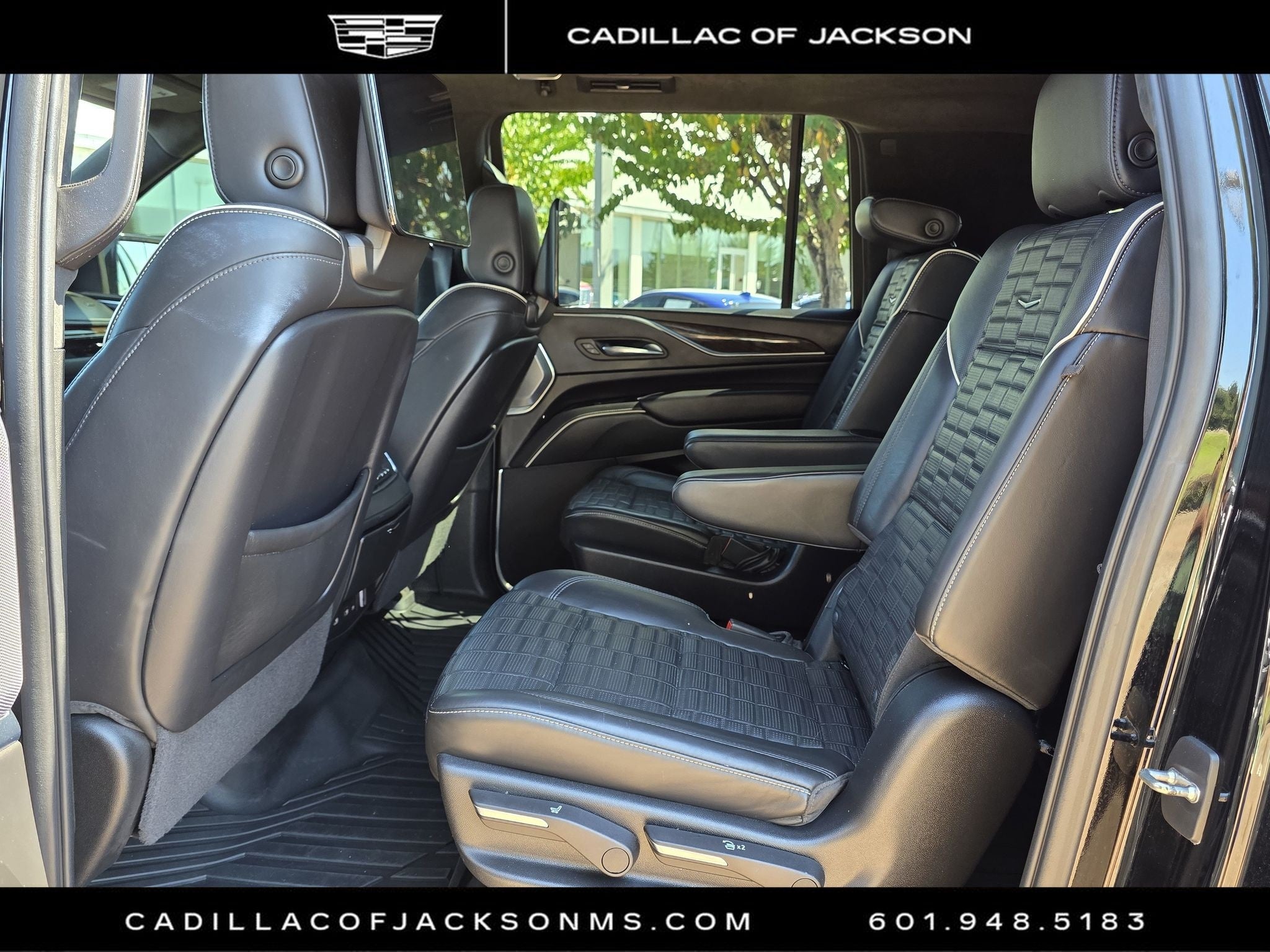 2022 Cadillac Escalade ESV Sport Platinum