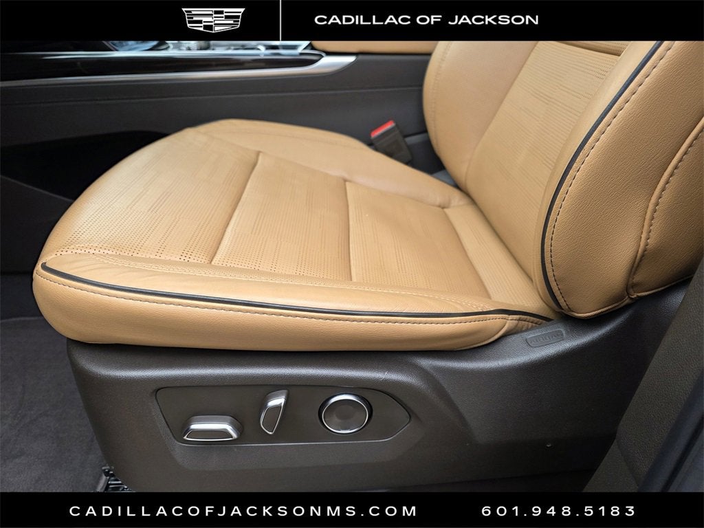 2025 Cadillac Escalade Premium Luxury