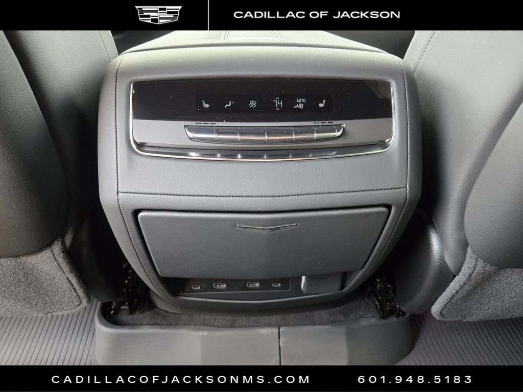 2026 Cadillac Escalade Luxury