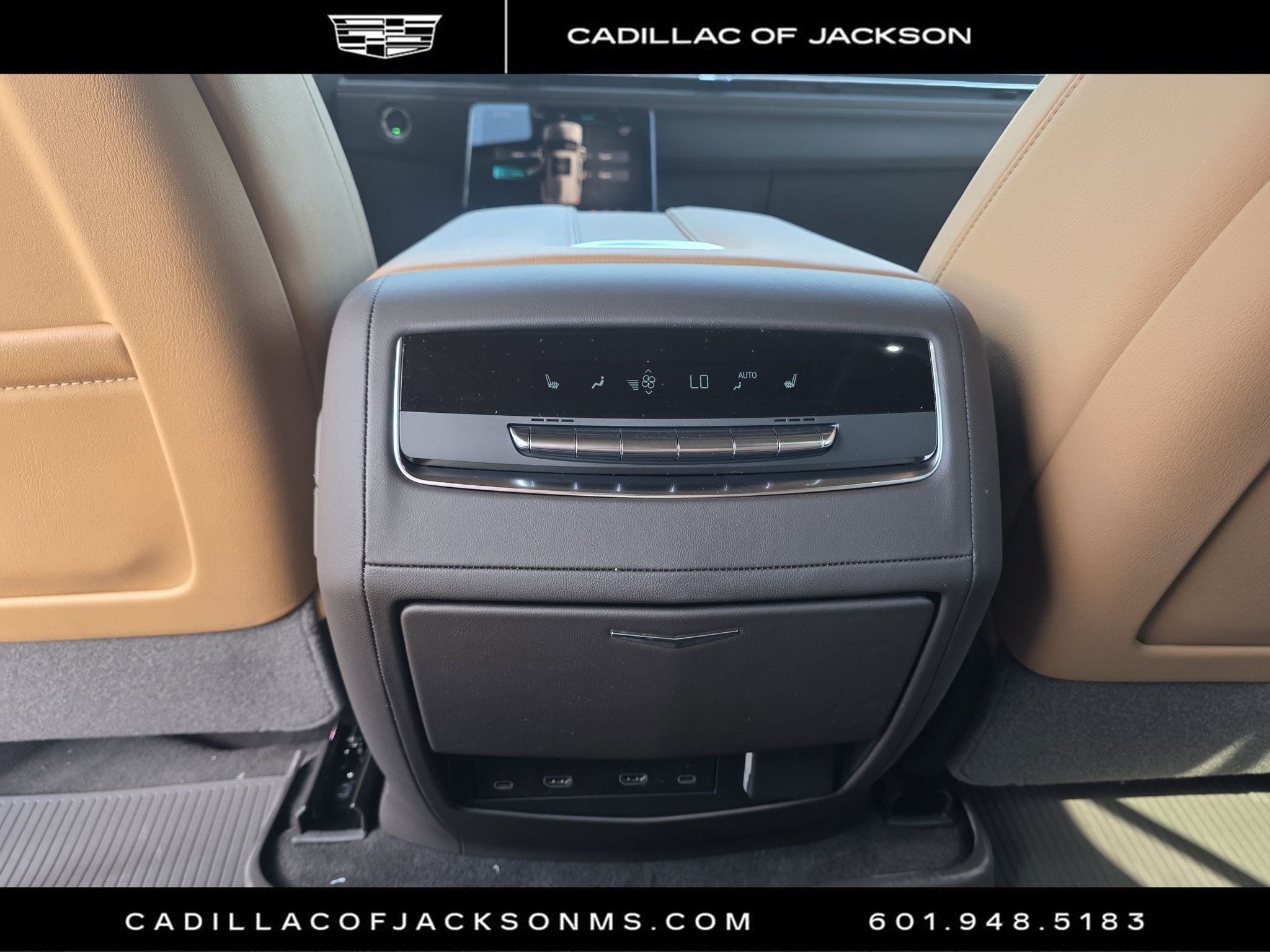 2027 Cadillac Escalade Luxury