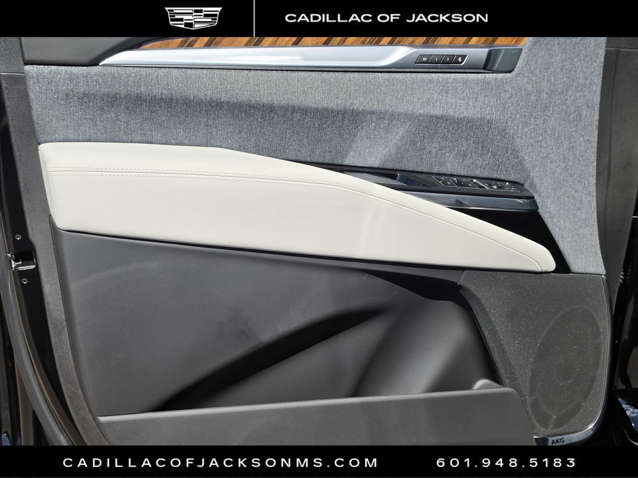 2027 Cadillac Escalade Platinum Sport