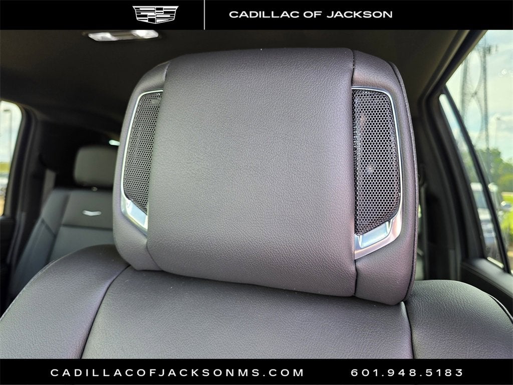 2025 Cadillac Escalade ESV Luxury