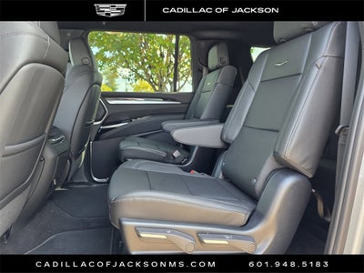 2025 Cadillac Escalade ESV Luxury