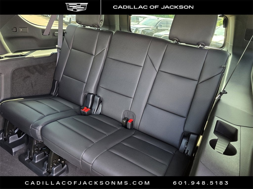 2025 Cadillac Escalade ESV Luxury