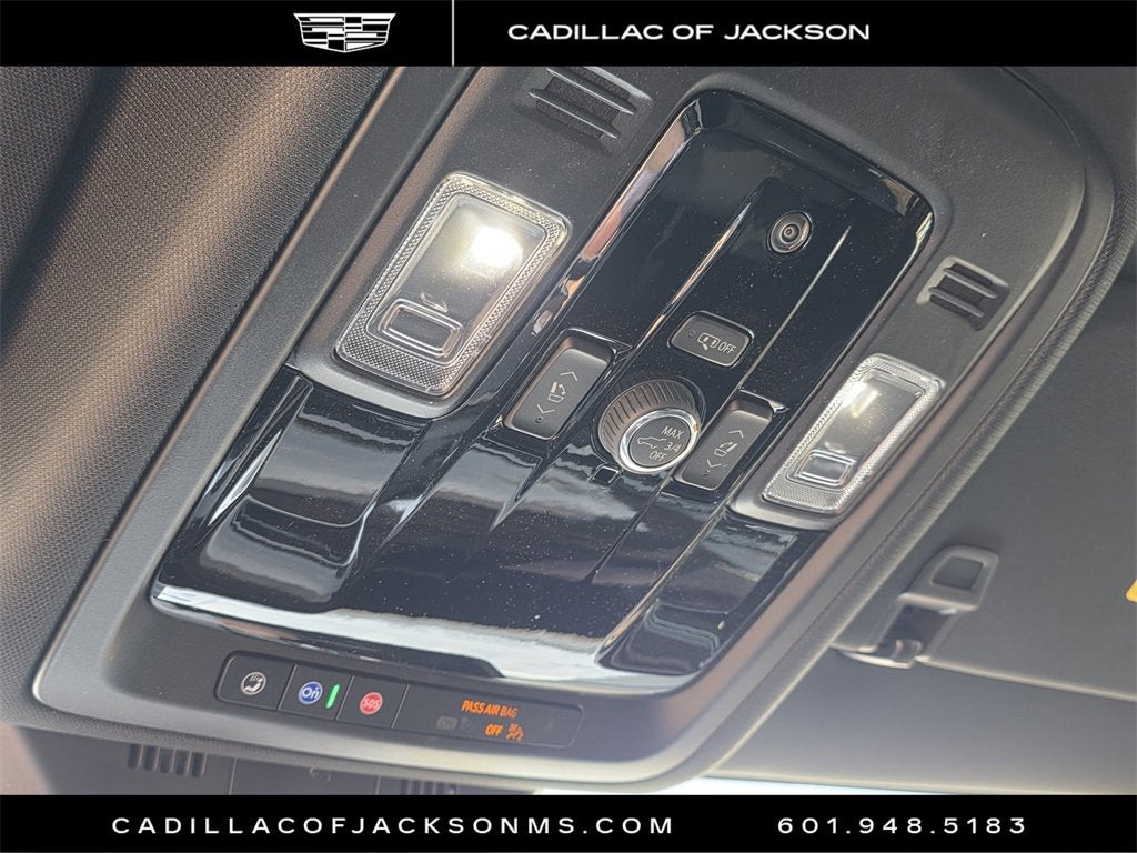 2025 Cadillac Escalade ESV Luxury