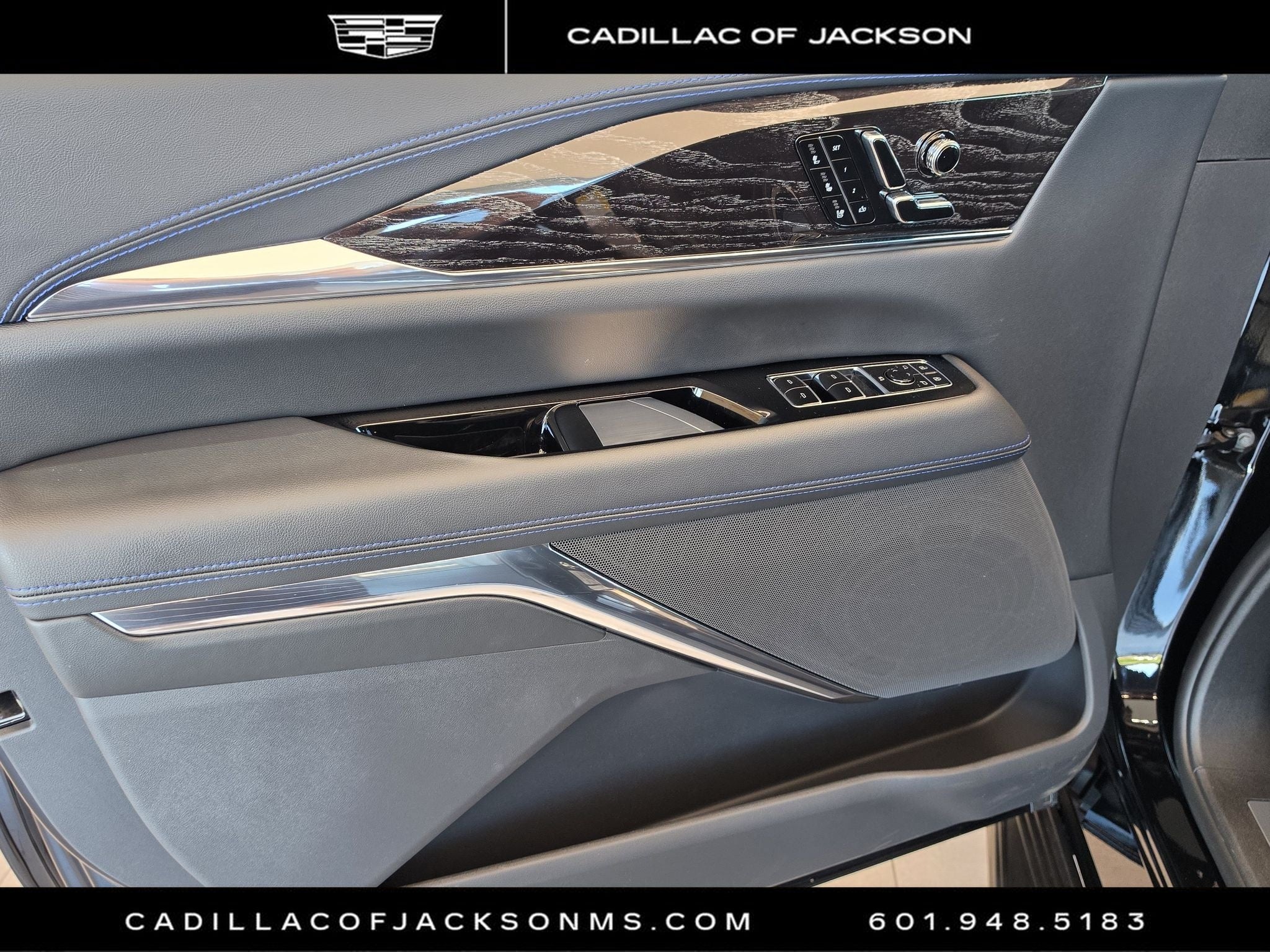 2026 Cadillac ESCALADE IQ Luxury