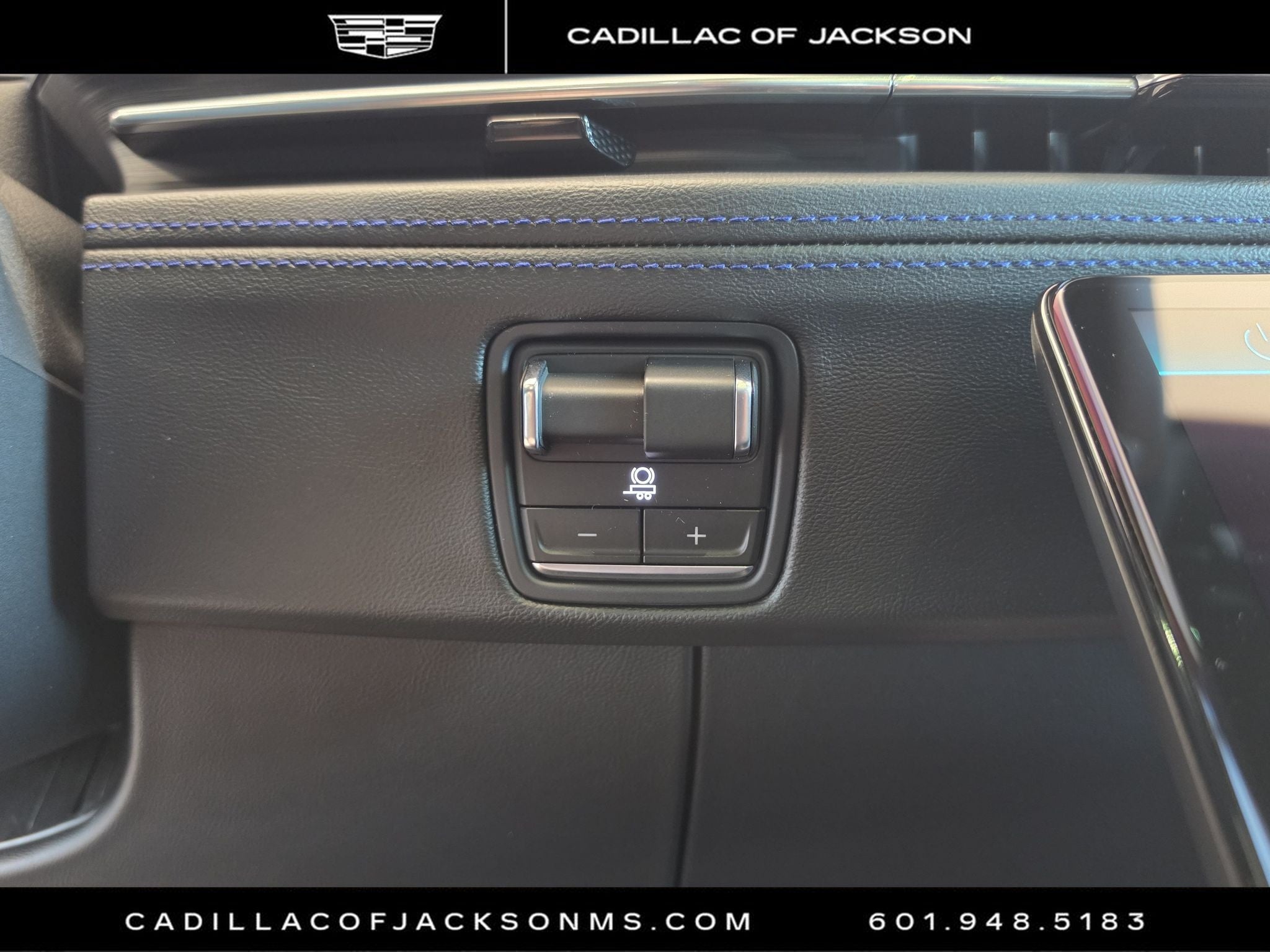 2026 Cadillac ESCALADE IQ Luxury