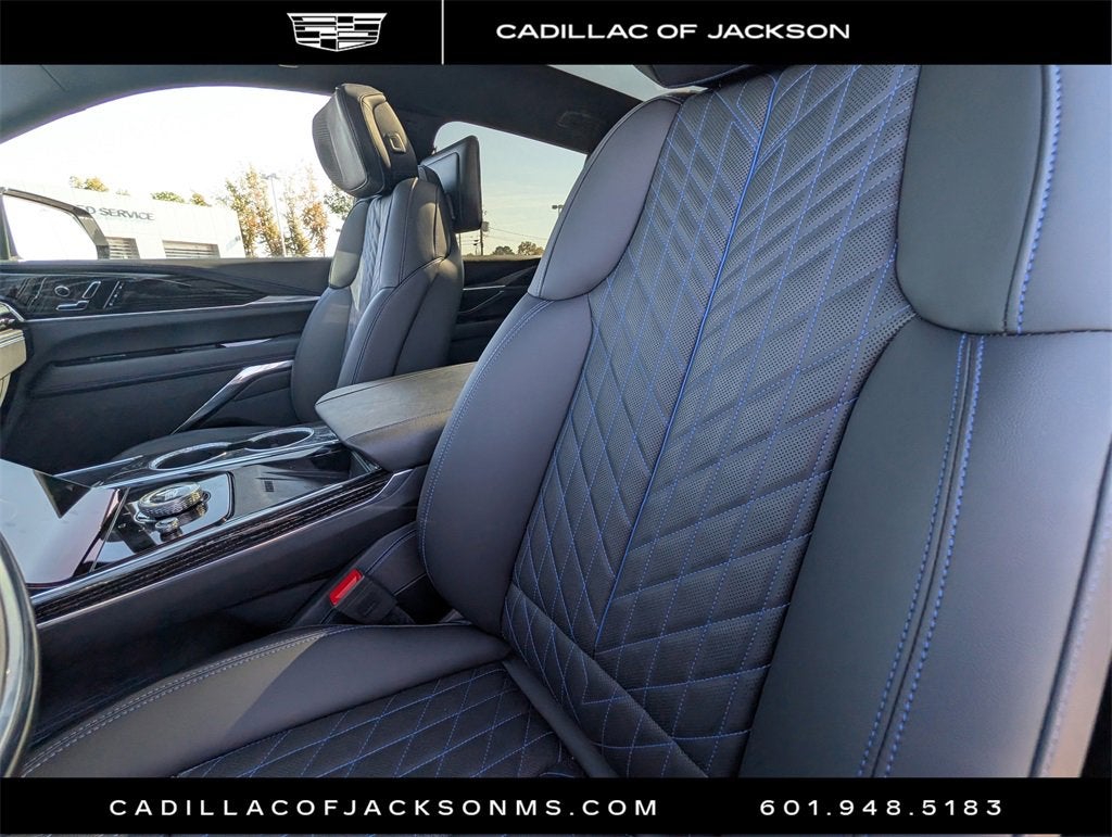 2025 Cadillac ESCALADE IQ Luxury 1