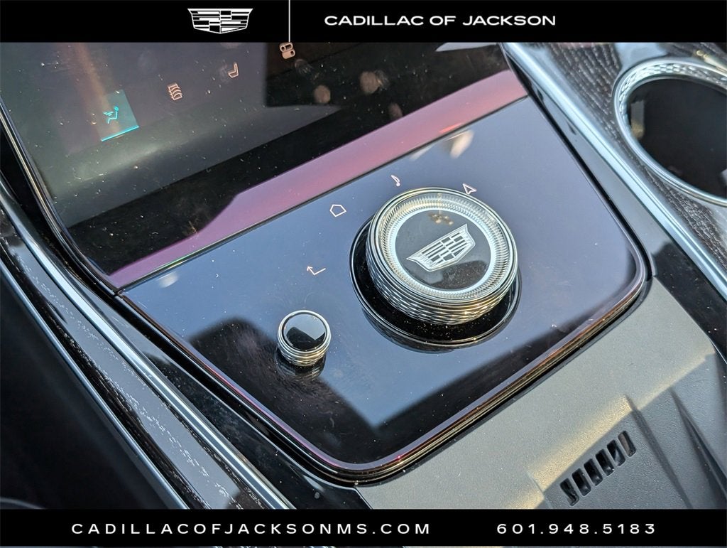 2025 Cadillac ESCALADE IQ Luxury 1