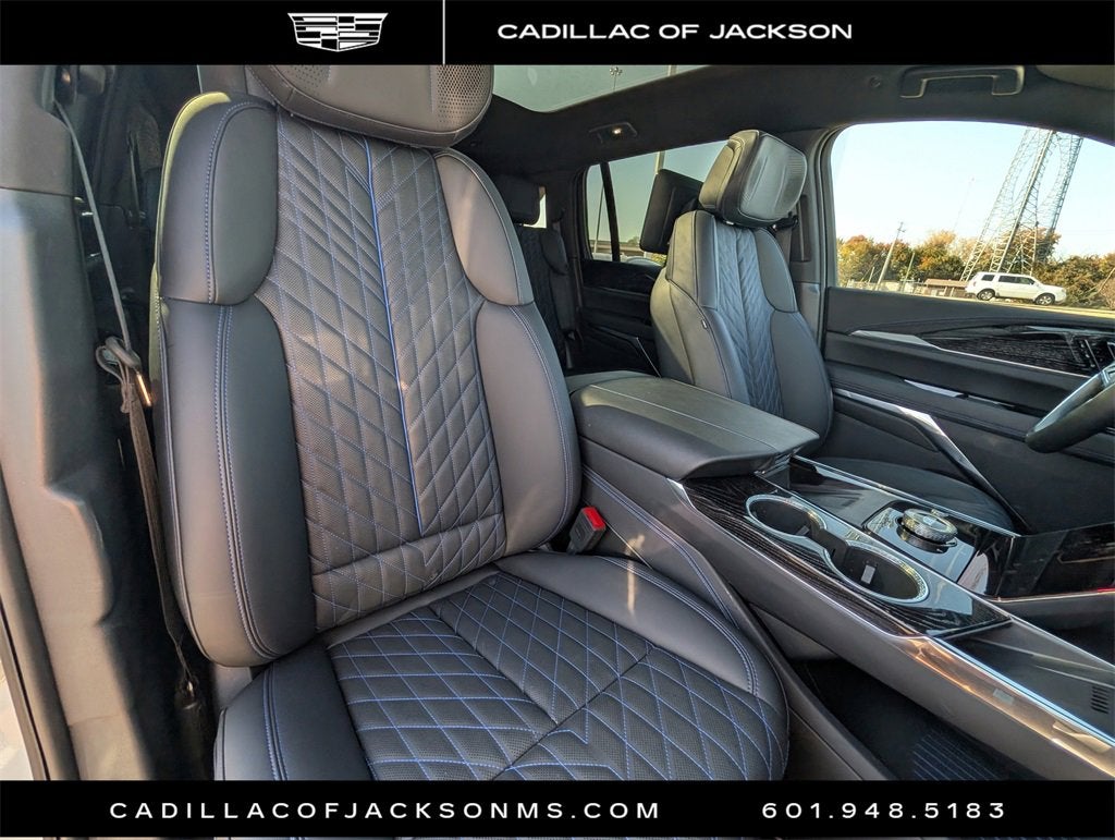 2025 Cadillac ESCALADE IQ Luxury 1