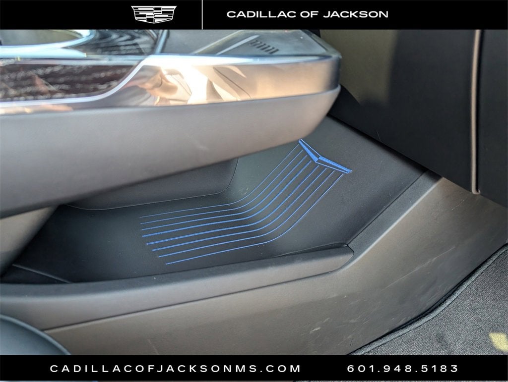 2025 Cadillac ESCALADE IQ Luxury 1