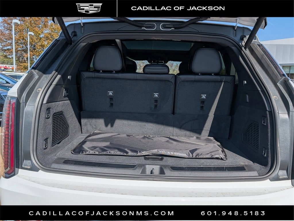 2025 Cadillac ESCALADE IQ Luxury 1