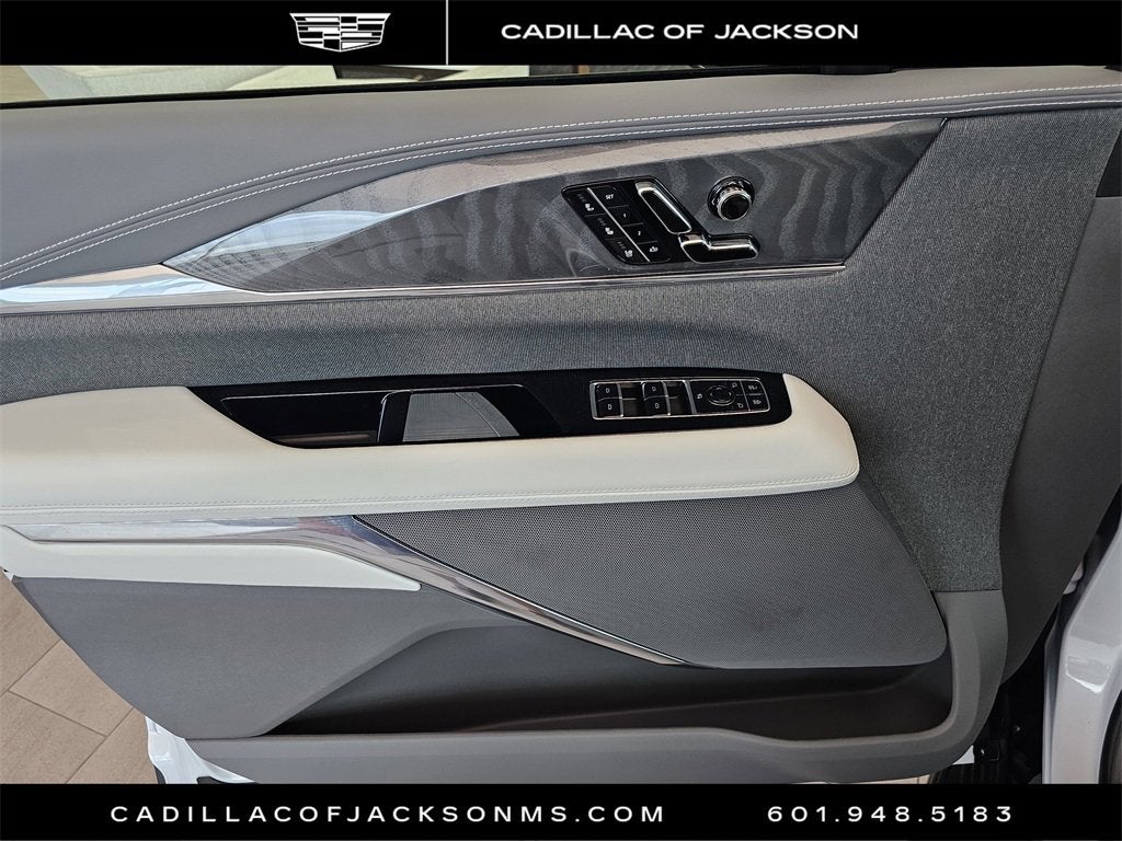 2026 Cadillac ESCALADE IQ Sport