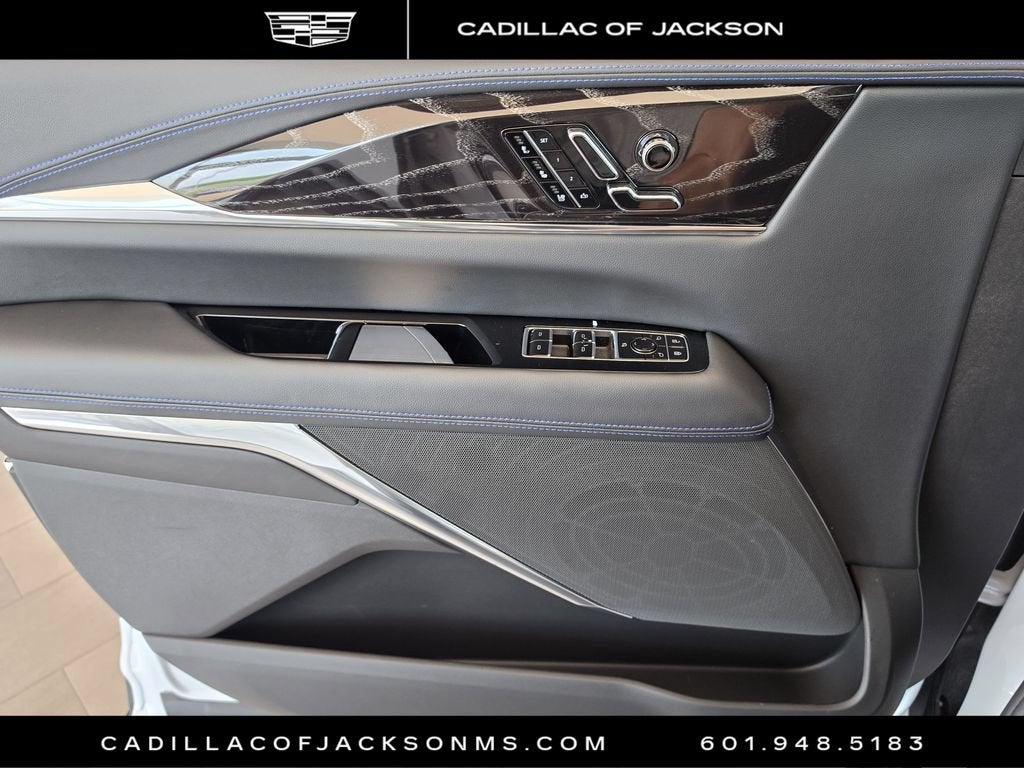 2026 Cadillac ESCALADE IQ Sport
