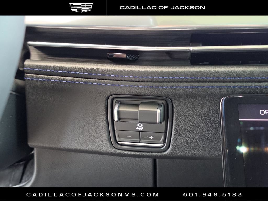 2026 Cadillac ESCALADE IQ Sport