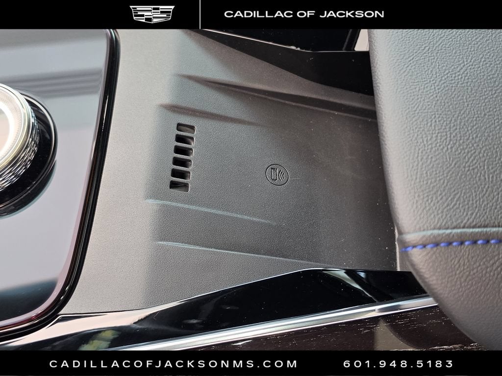 2026 Cadillac ESCALADE IQ Sport
