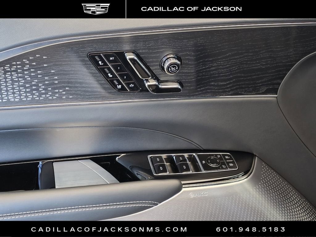 2026 Cadillac LYRIQ V-Series Premium