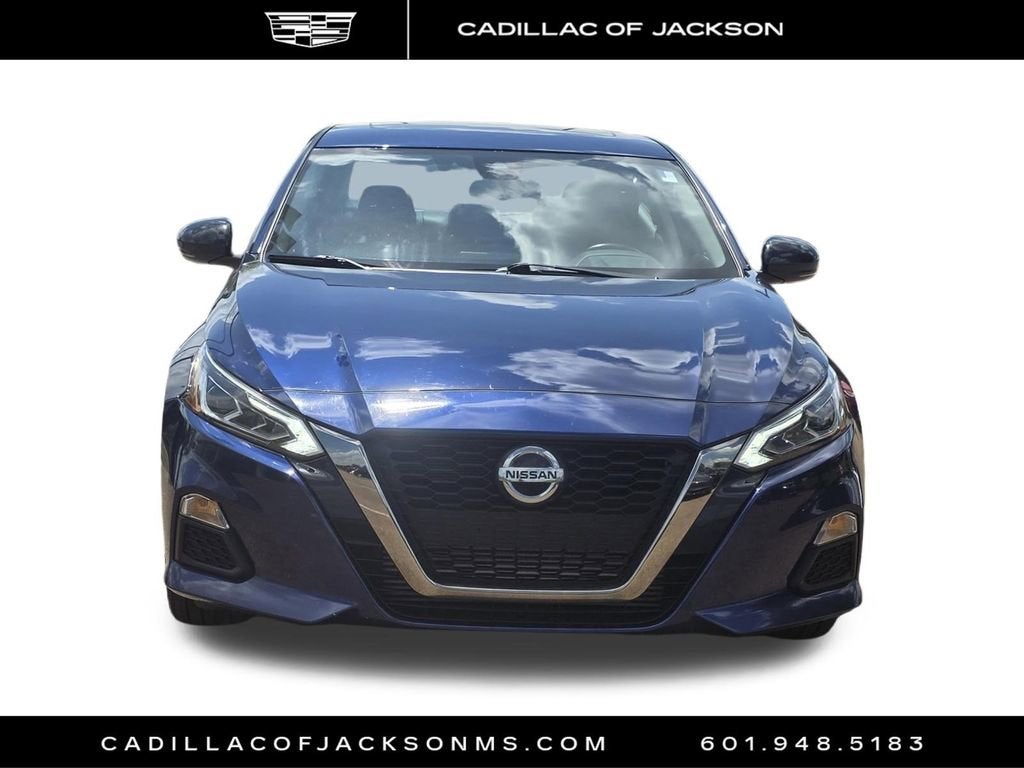 2022 Nissan Altima 2.0 SR