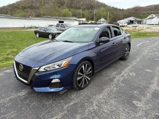 2022 Nissan Altima 2.0 SR