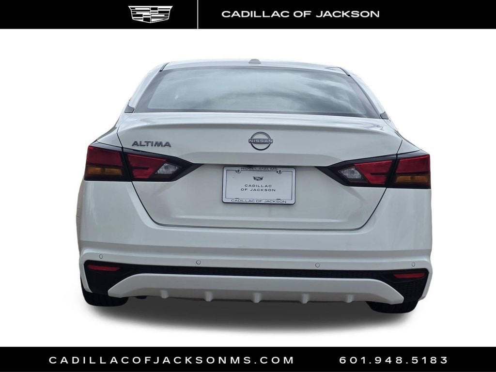 2025 Nissan Altima SV