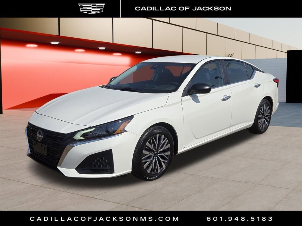 2025 Nissan Altima SV