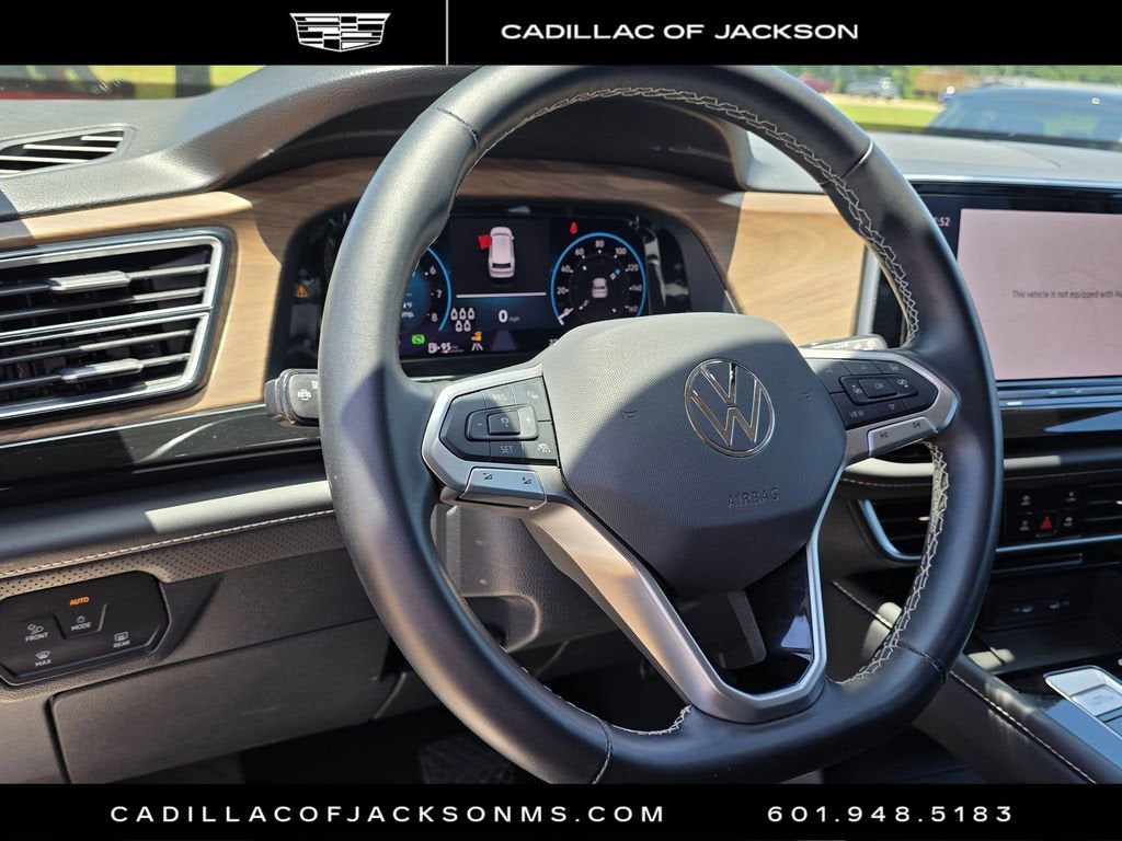 2025 Volkswagen Atlas 2.0T SE w/Technology