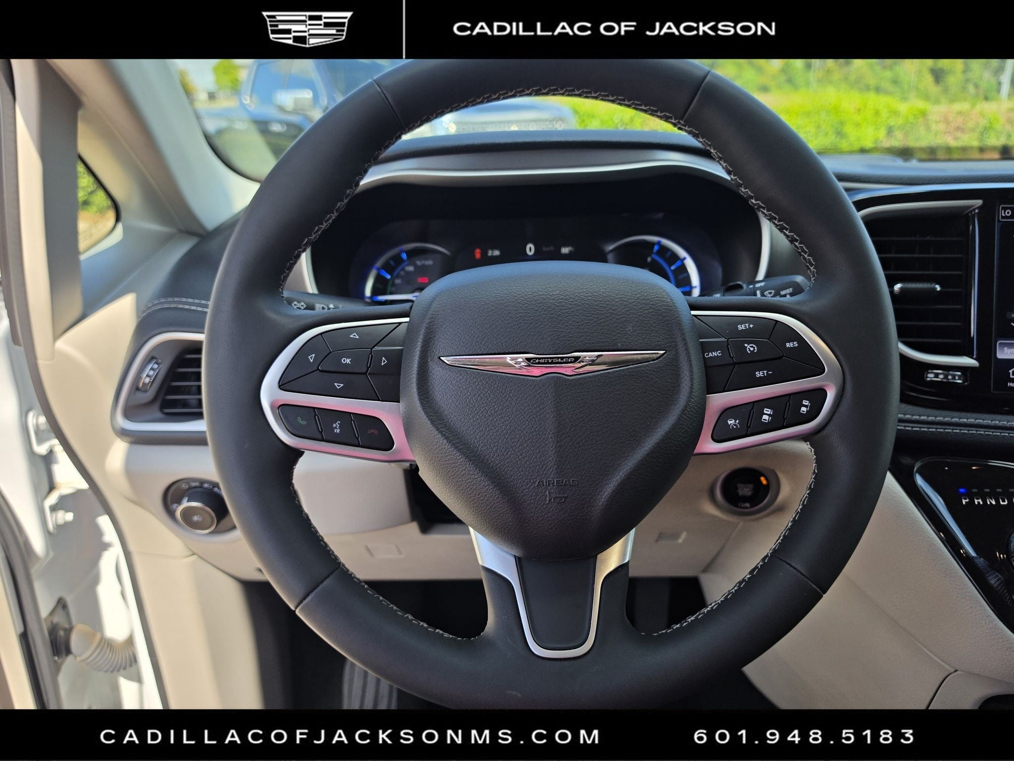 2023 Chrysler Pacifica Hybrid Touring L