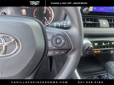 2023 Toyota RAV4 XLE