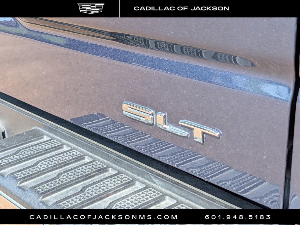 2022 GMC Sierra 1500 SLT