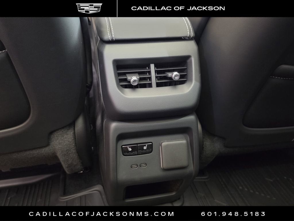2026 Cadillac OPTIQ Premium Luxury