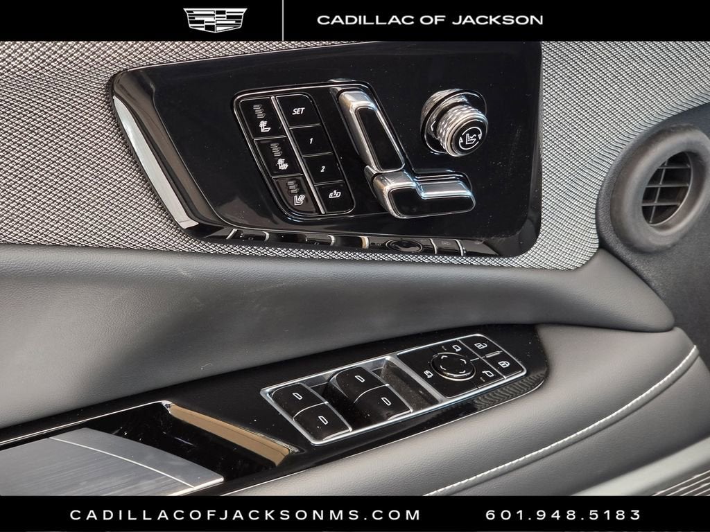 2026 Cadillac OPTIQ Premium Luxury
