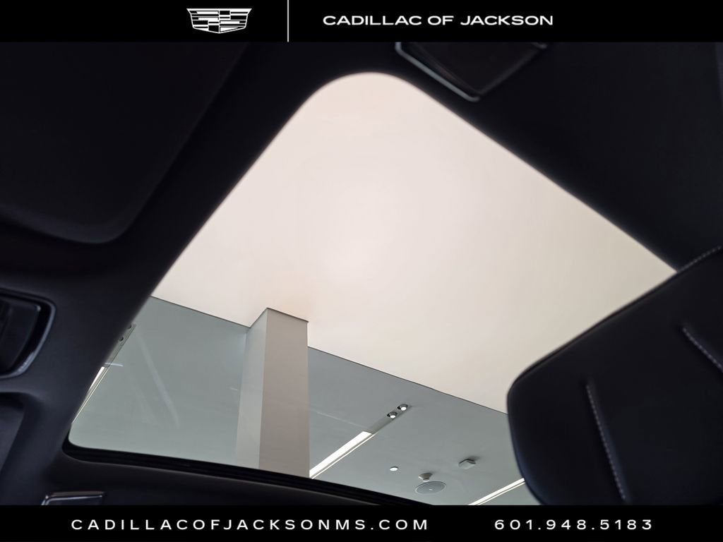 2026 Cadillac OPTIQ Premium Luxury