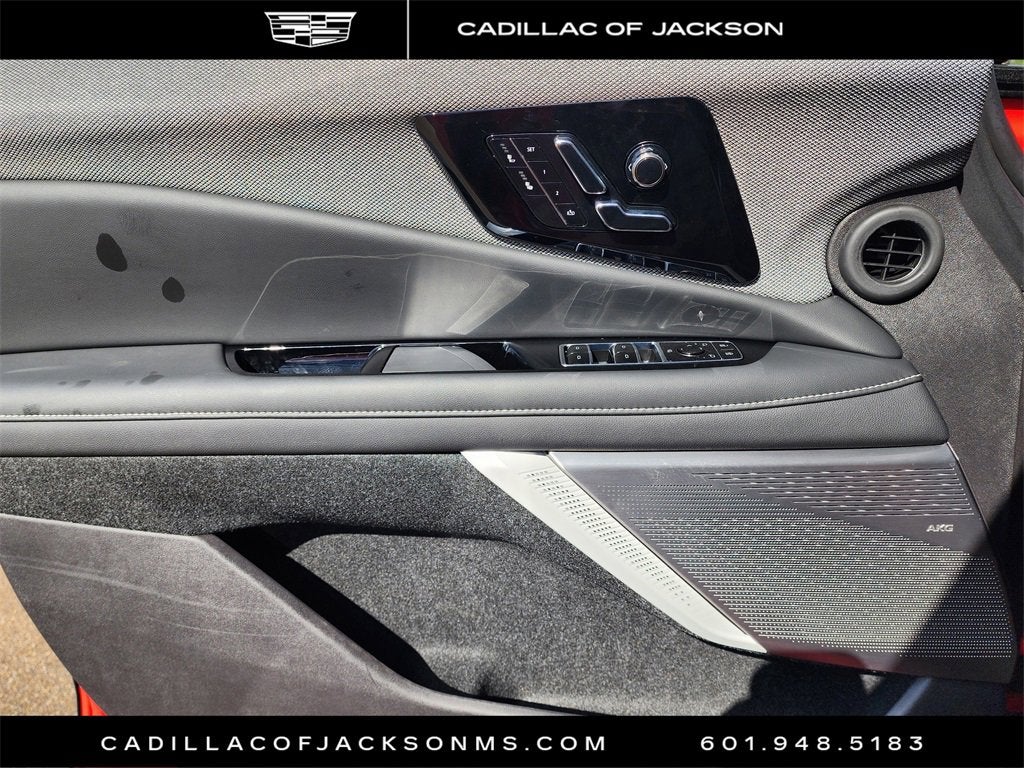 2025 Cadillac OPTIQ Sport 1